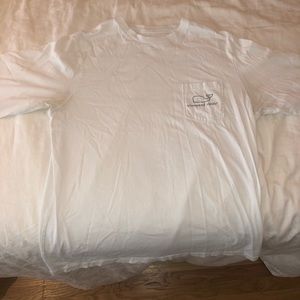 White Vineyard Vine Whale Long Sleeve Pocket Tee